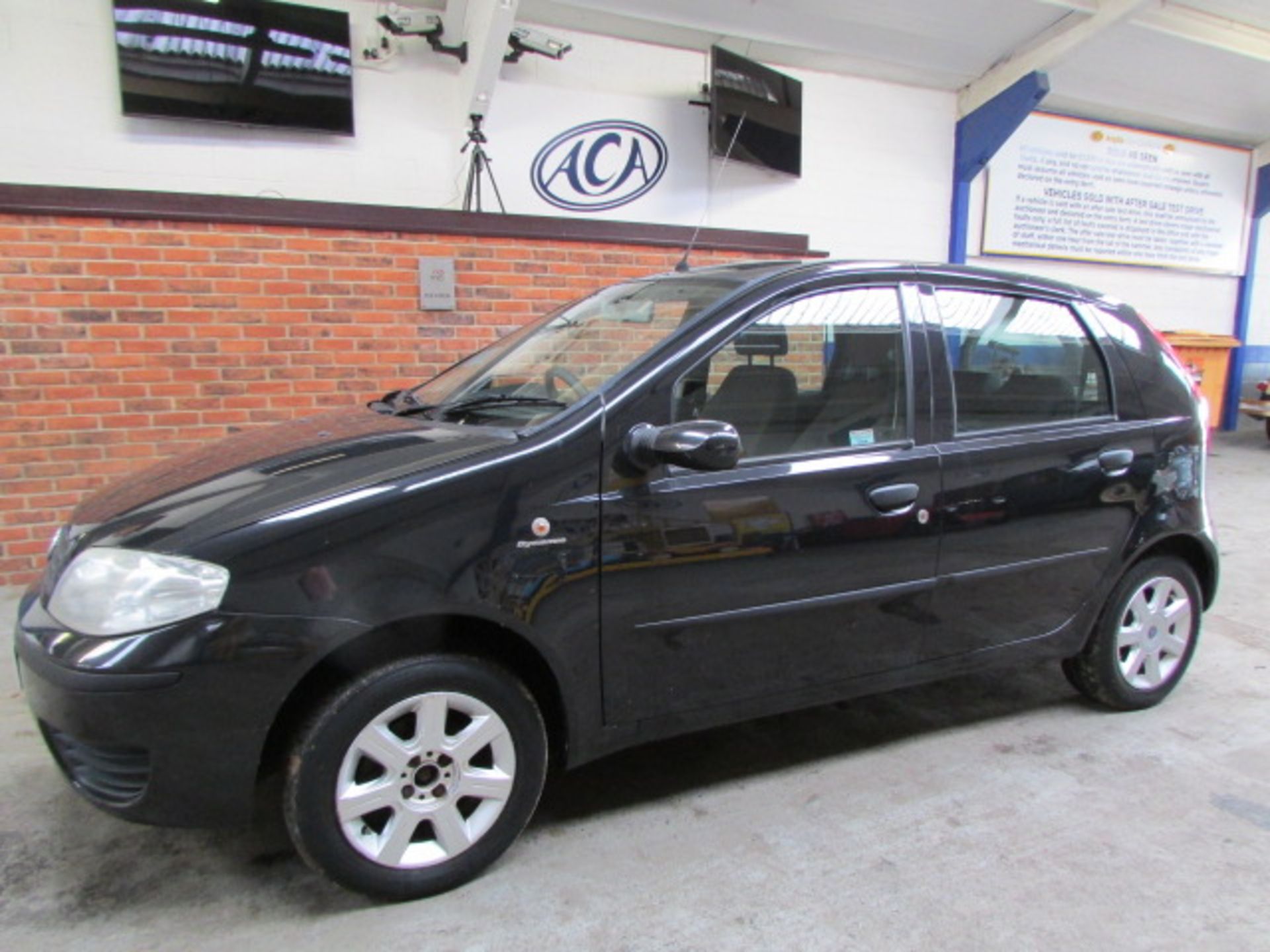 05 05 Fiat Punto Dynamic