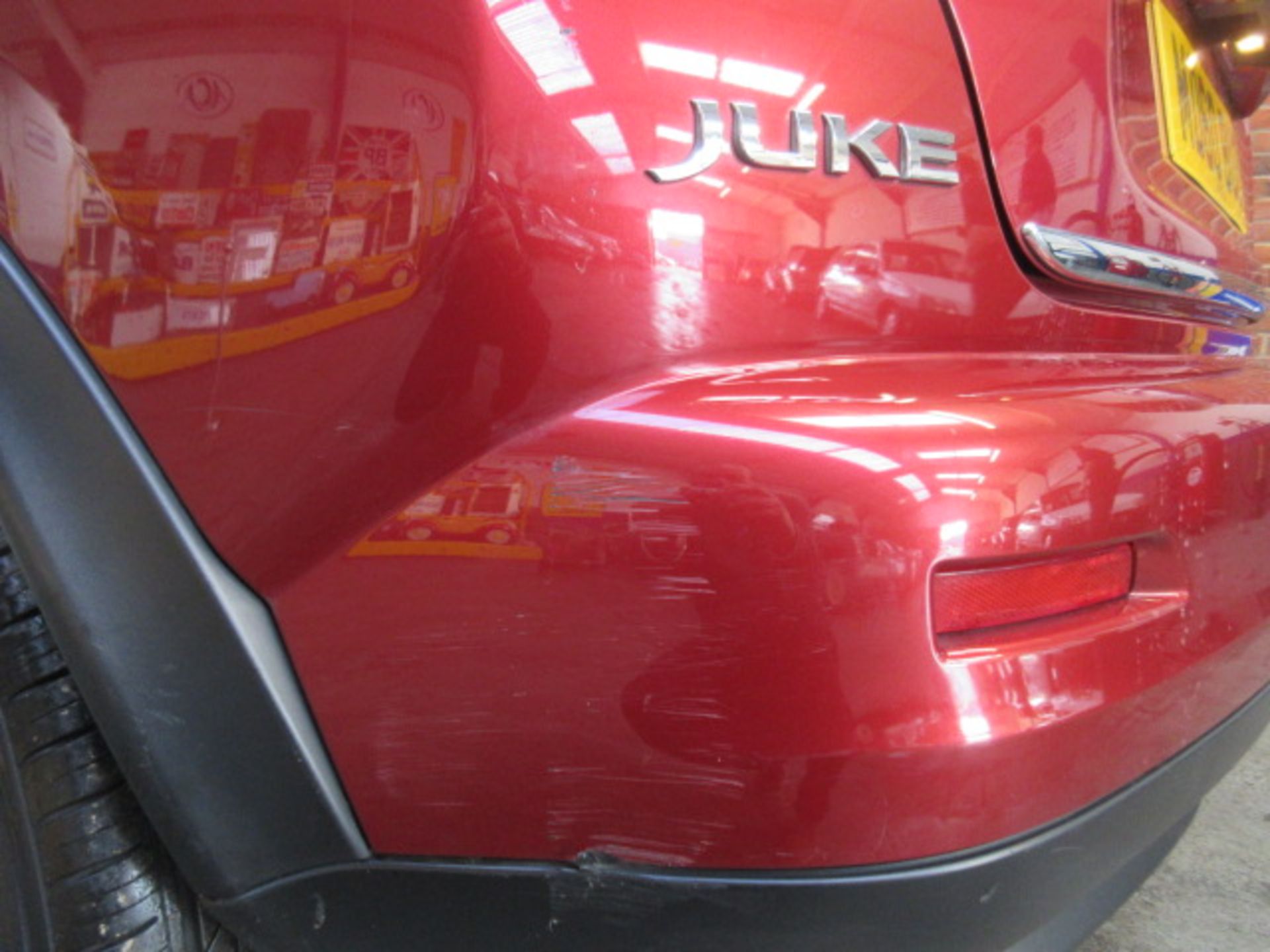 60 11 Nissan Juke Visia - Image 2 of 25