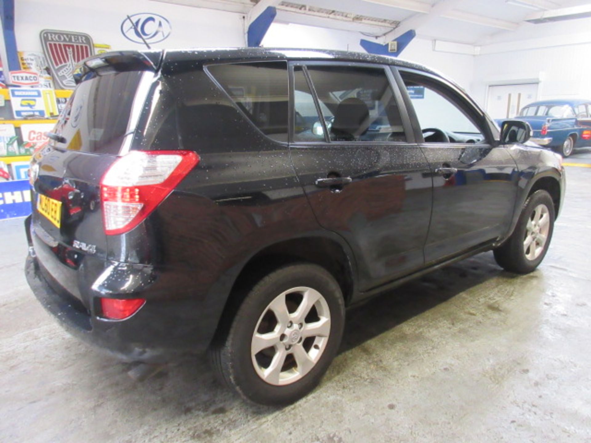 60 11 Toyota Rav4 XT-R D-Cat Auto - Image 4 of 21