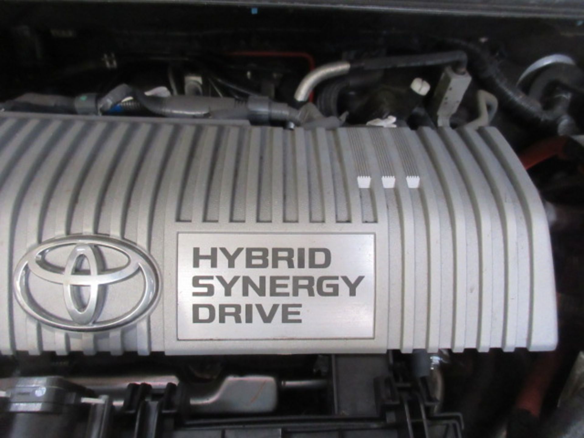 60 10 Toyota Auris Hybrid T Spirit - Image 19 of 22