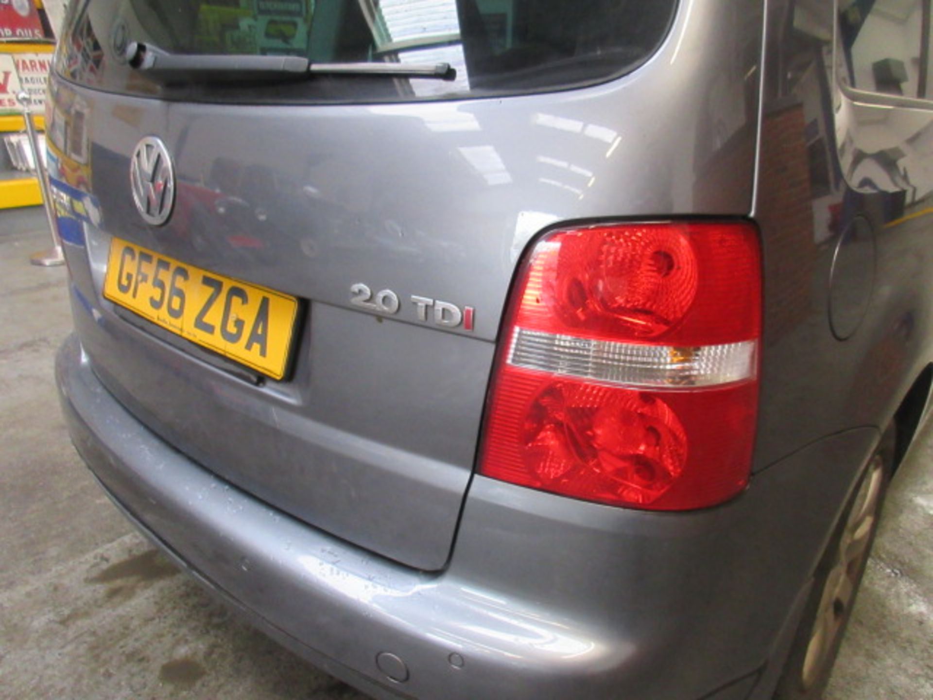 56 07 VW Touran SE TDI - Image 11 of 26