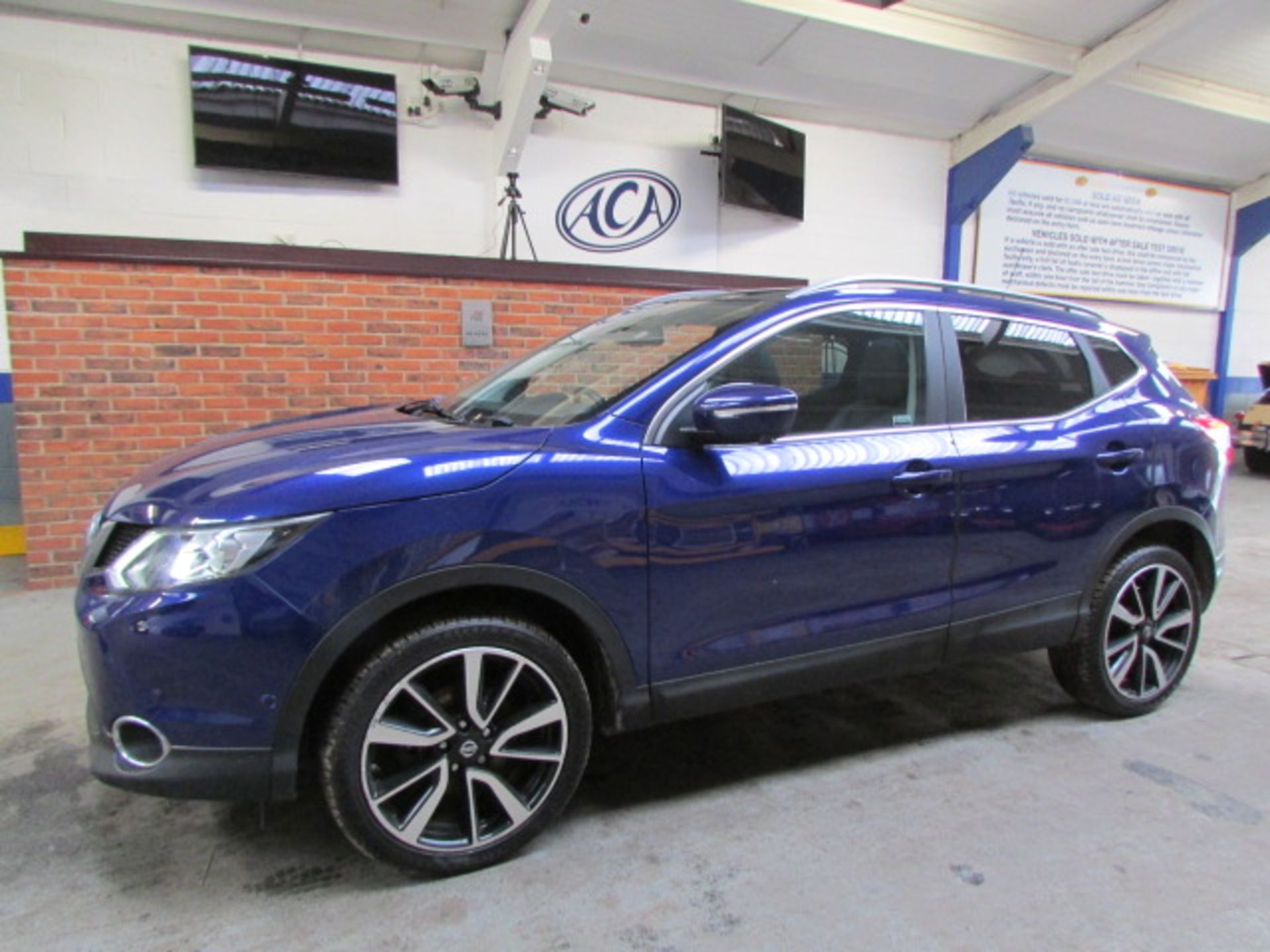 14 14 Nissan Qashqai Tekna DIG-T