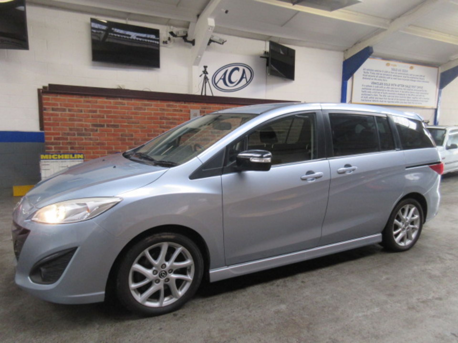 13 13 Mazda 5 Venture Edition