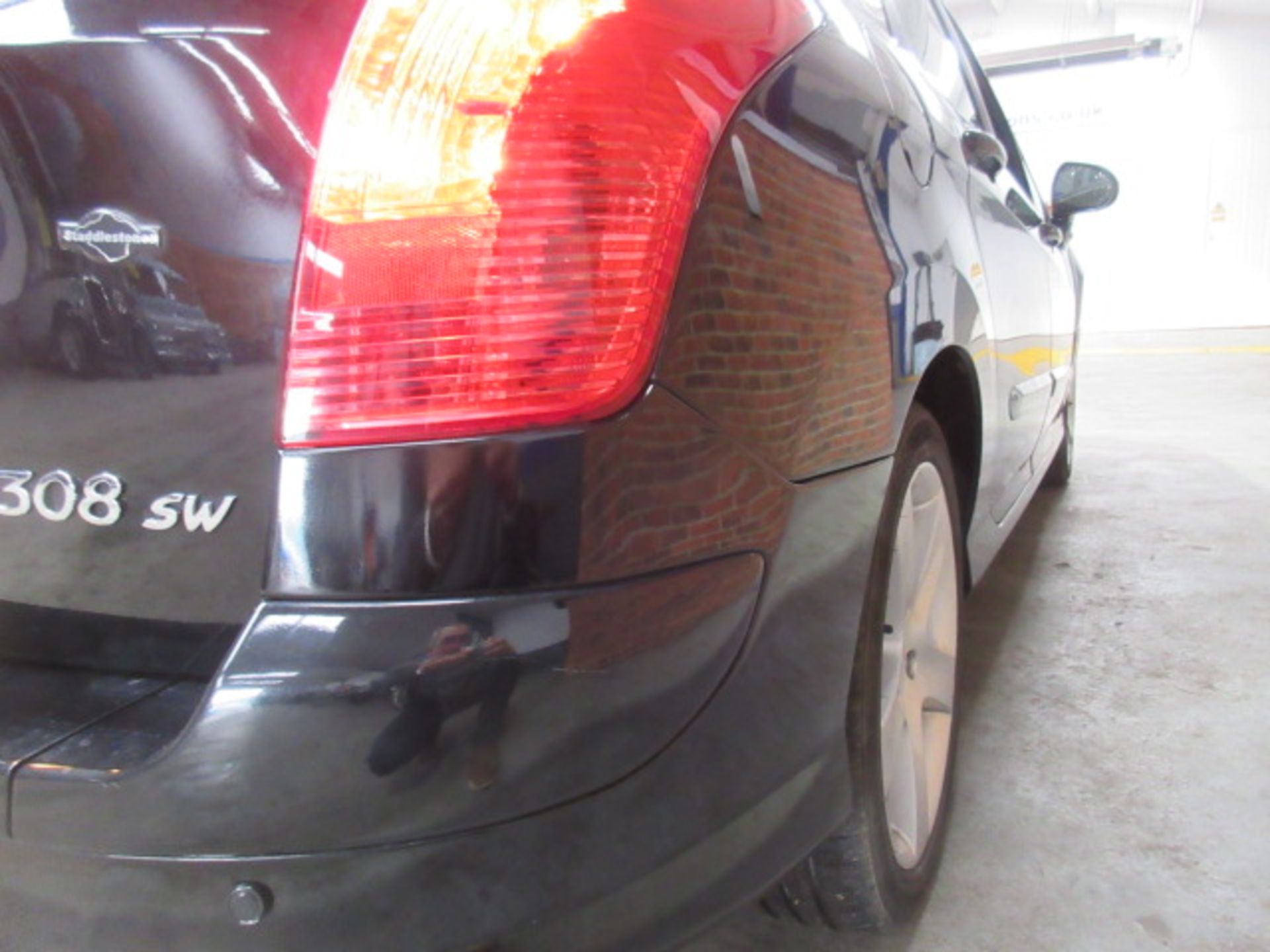 58 09 Peugeot 308 Sport SW - Image 11 of 26