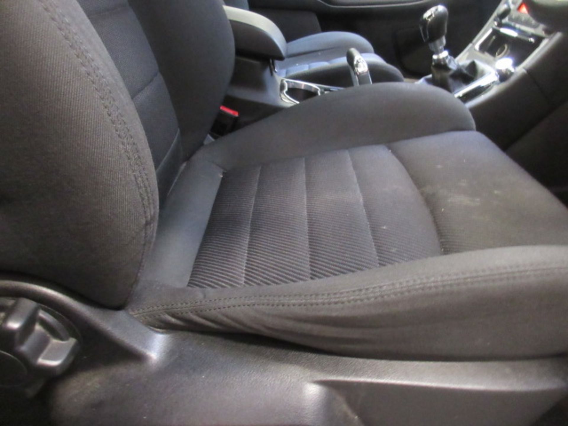 12 12 Ford S Max Titanium - Image 19 of 23