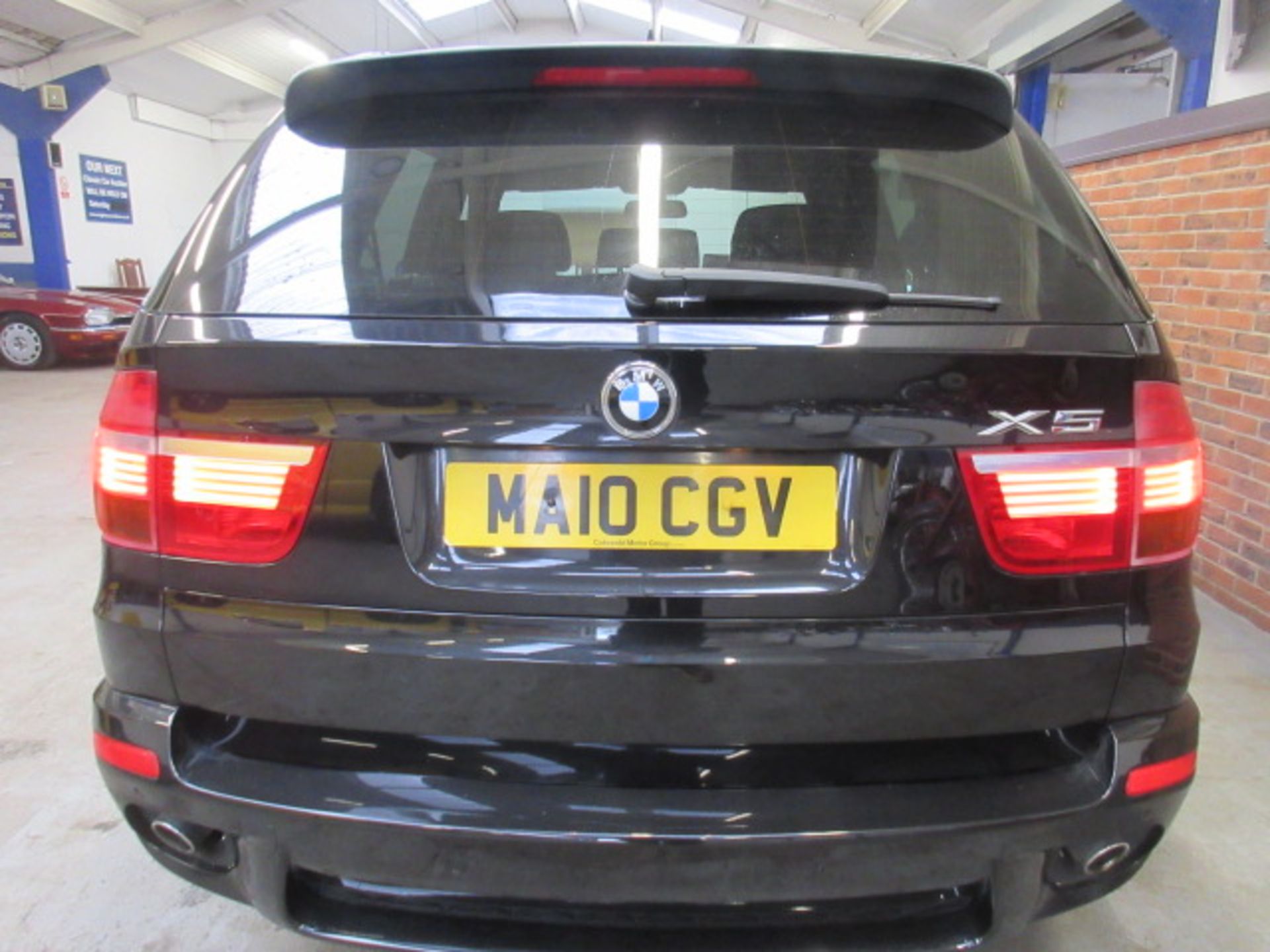 10 10 BMW X5 M Sport 7 Seater - Image 4 of 32