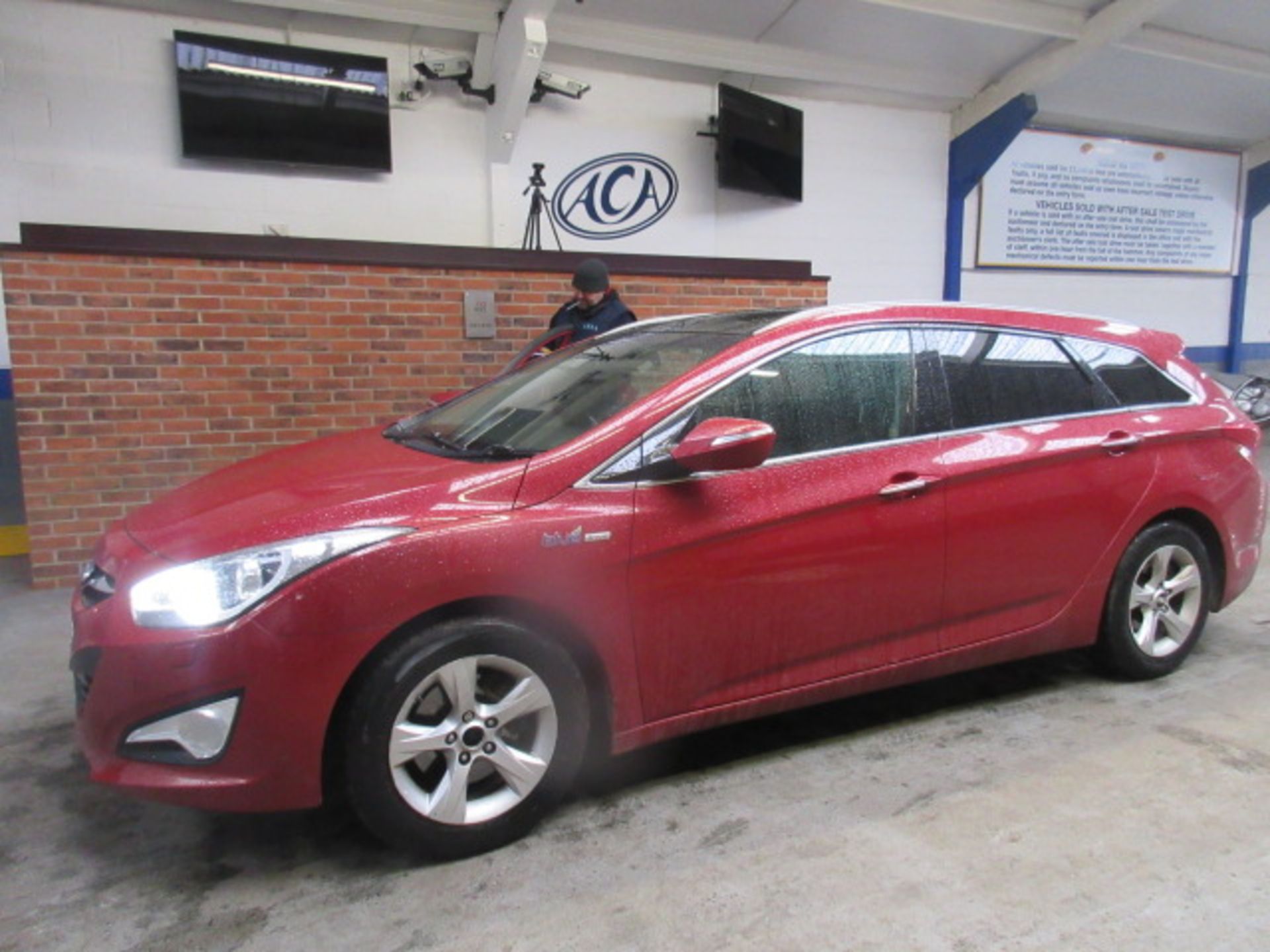 64 14 Hyundai I40 Premium SE CRDI