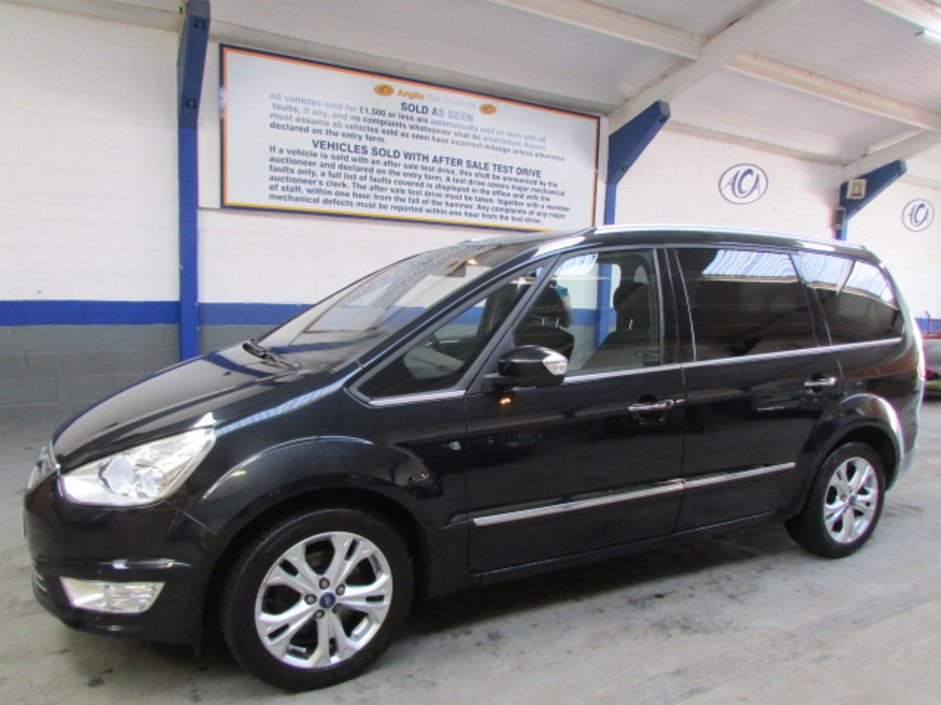 13 13 Ford Galaxy Titanium TDCI