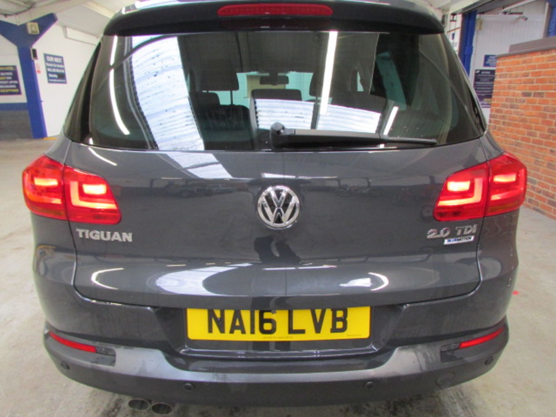 16 16 VW Tiguan Match Edition TDI - Image 12 of 18