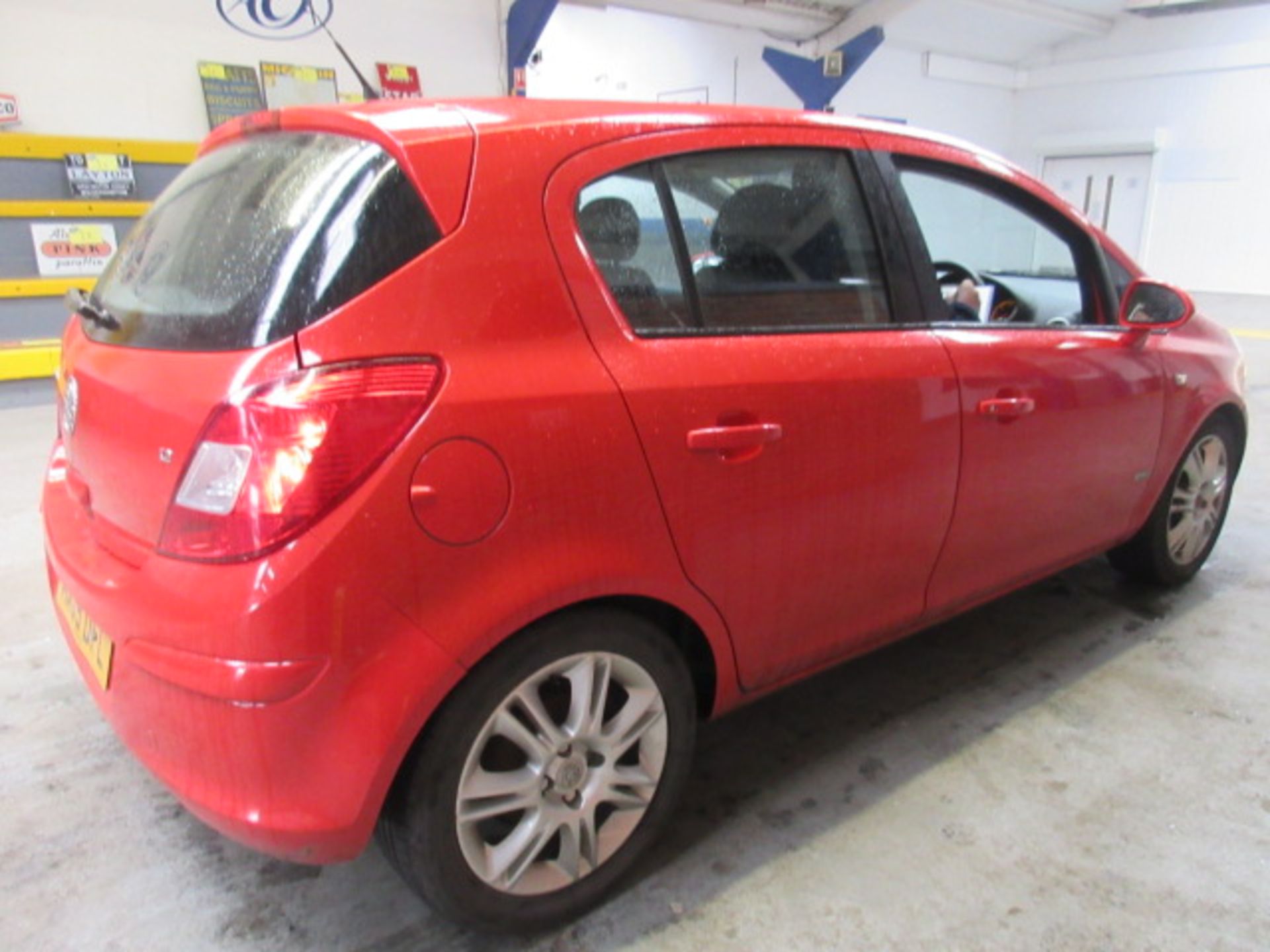 09 09 Vauxhall Corsa Design - Image 8 of 18