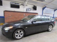 56 07 BMW 520D SE Touring