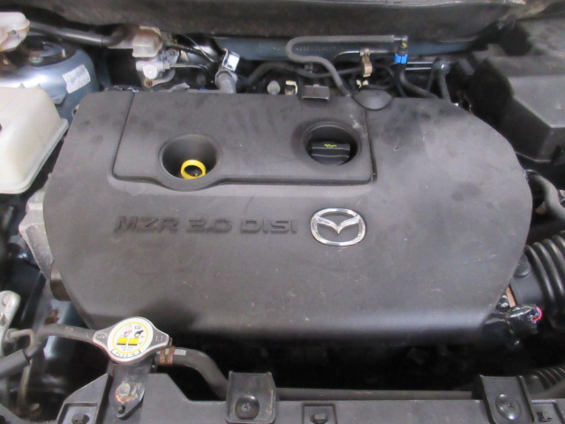 13 13 Mazda 5 Venture Edition - Image 19 of 21