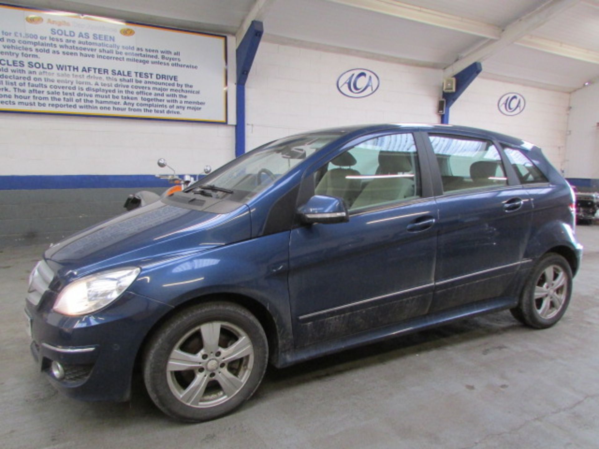 10 10 Mercedes B180 CDI SE CVT