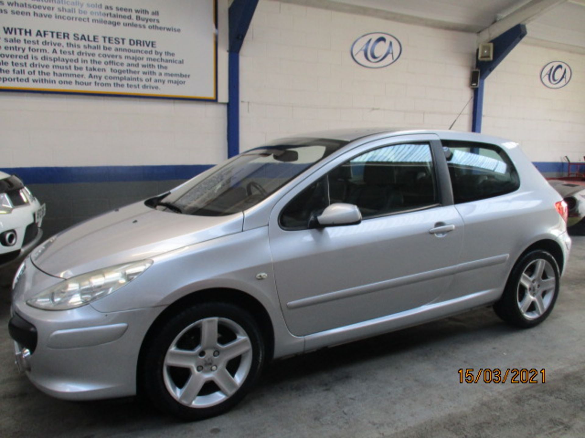 55 05 Peugeot 307 XSI