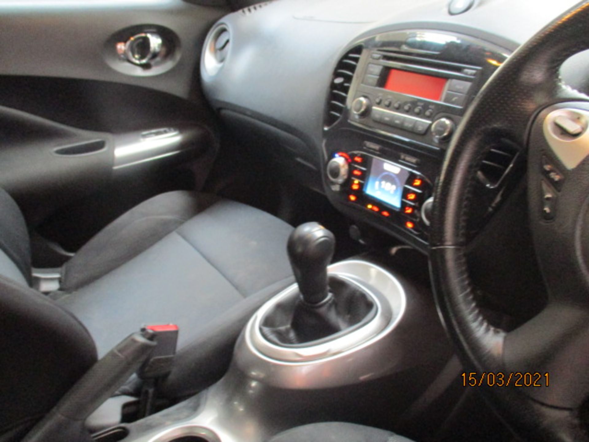 11 11 Nissan Juke Acenta - Image 15 of 17