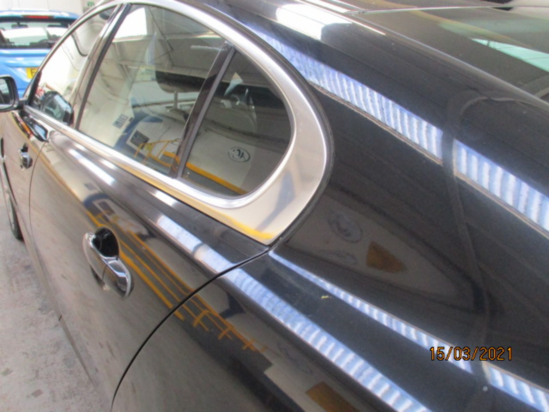 09 09 Jaguar XF S Luxury V6 Auto - Image 14 of 20