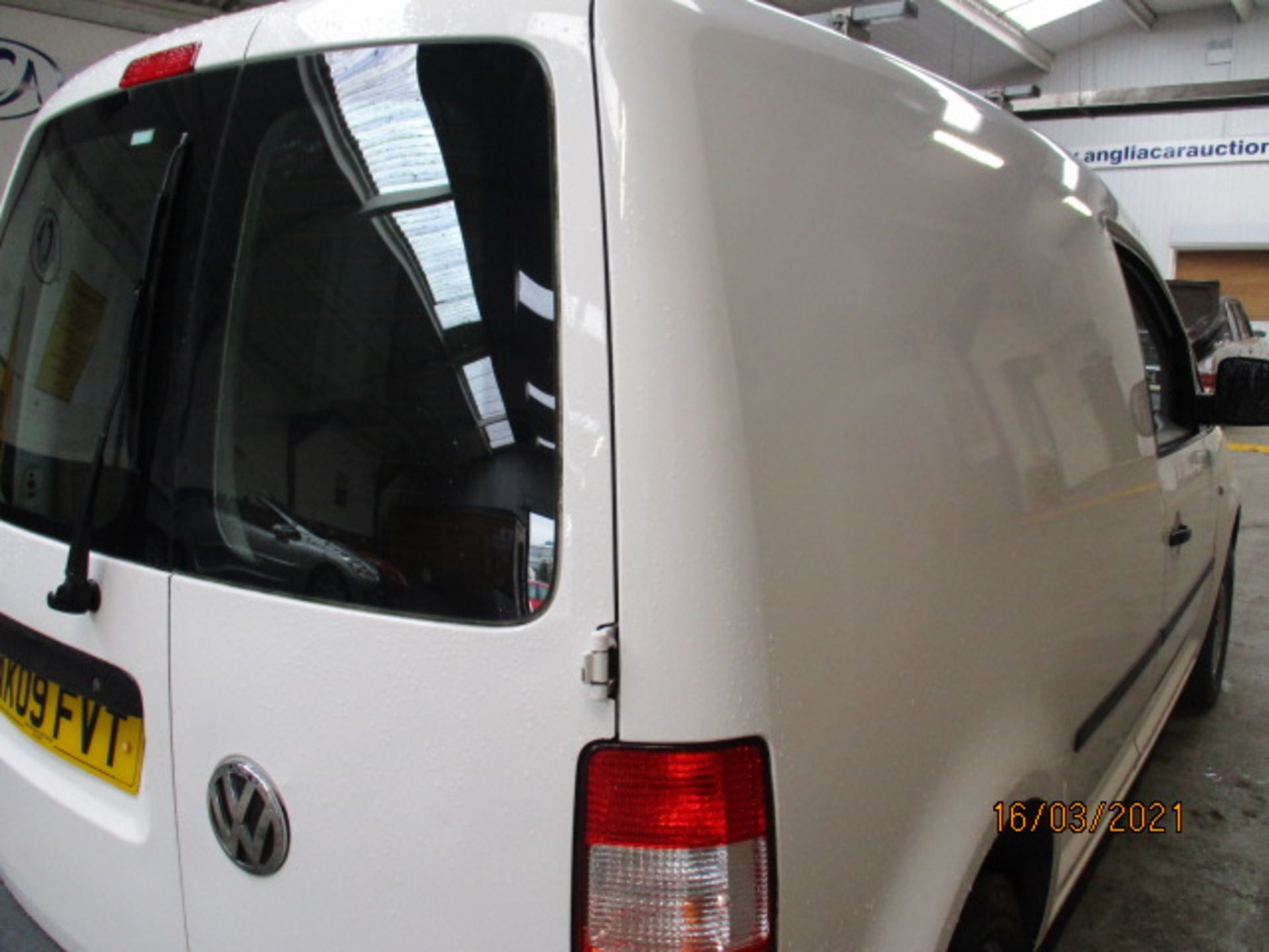 09 09 VW Caddy 69PS SDi - Image 8 of 17