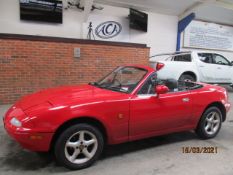 P 97 Mazda MX-5