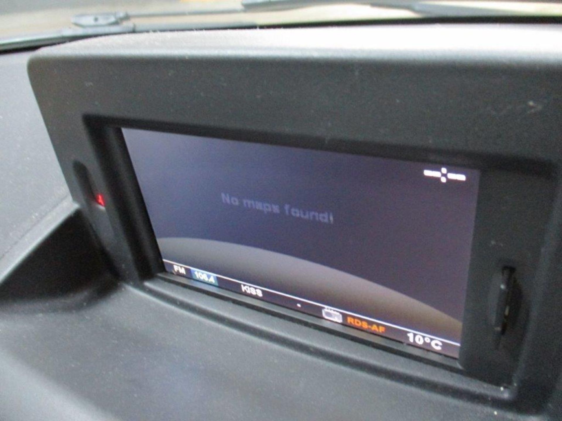 12 12 Renault Clio Dyn Tomtom - Image 16 of 19