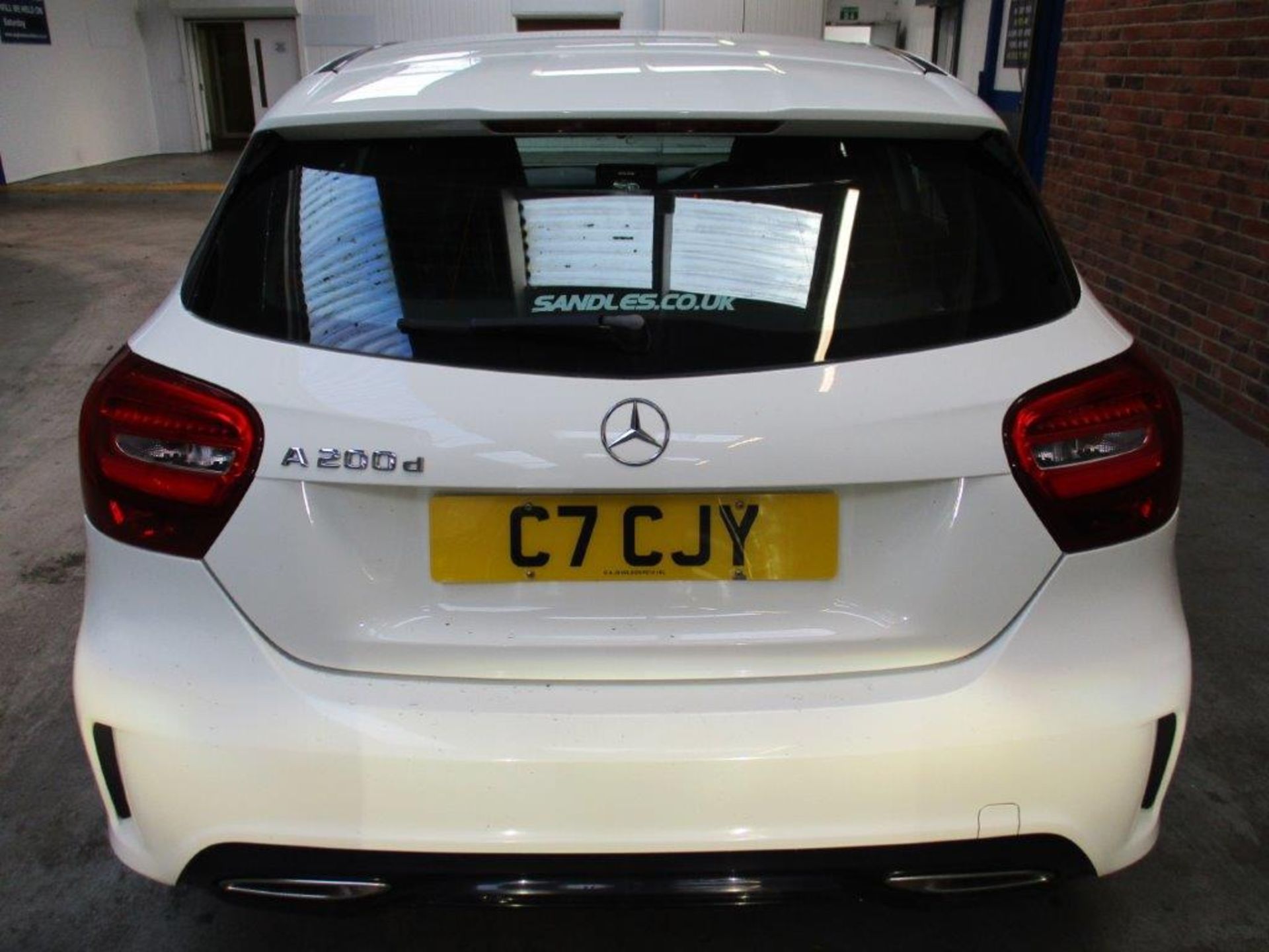 15 65 Mercedes A200D AMG Line - Image 8 of 18