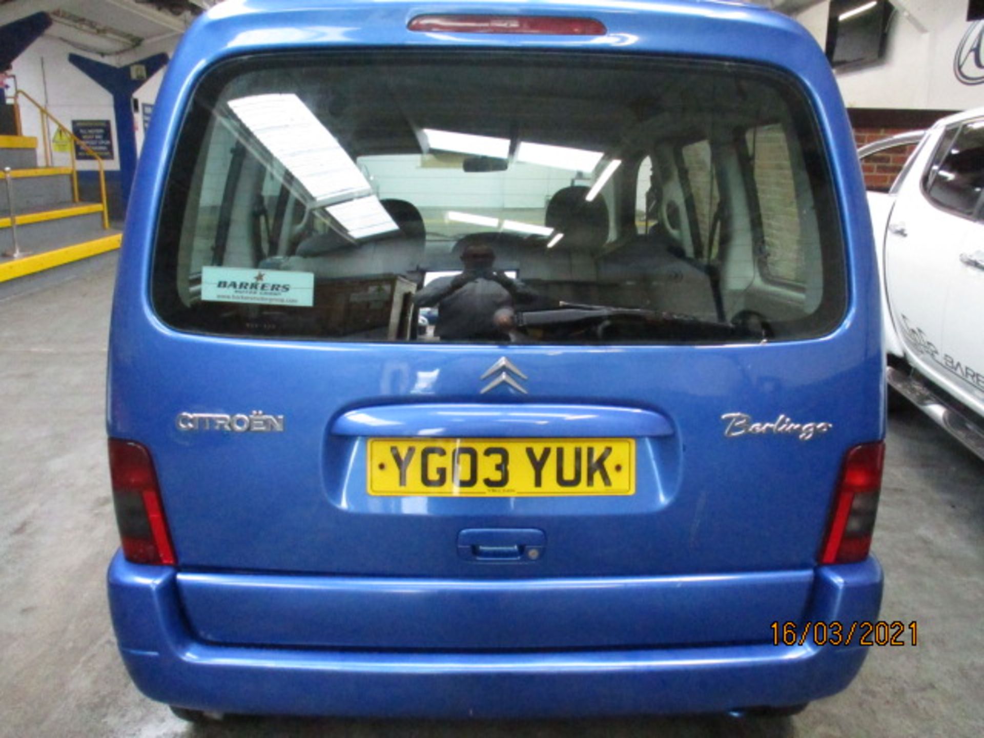 03 03 Citroen Berlingo Multispace - Image 2 of 19