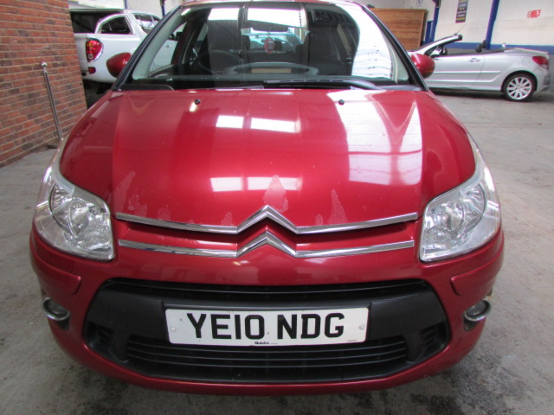 10 10 Citroen C4 VTR + HDI - Image 6 of 14