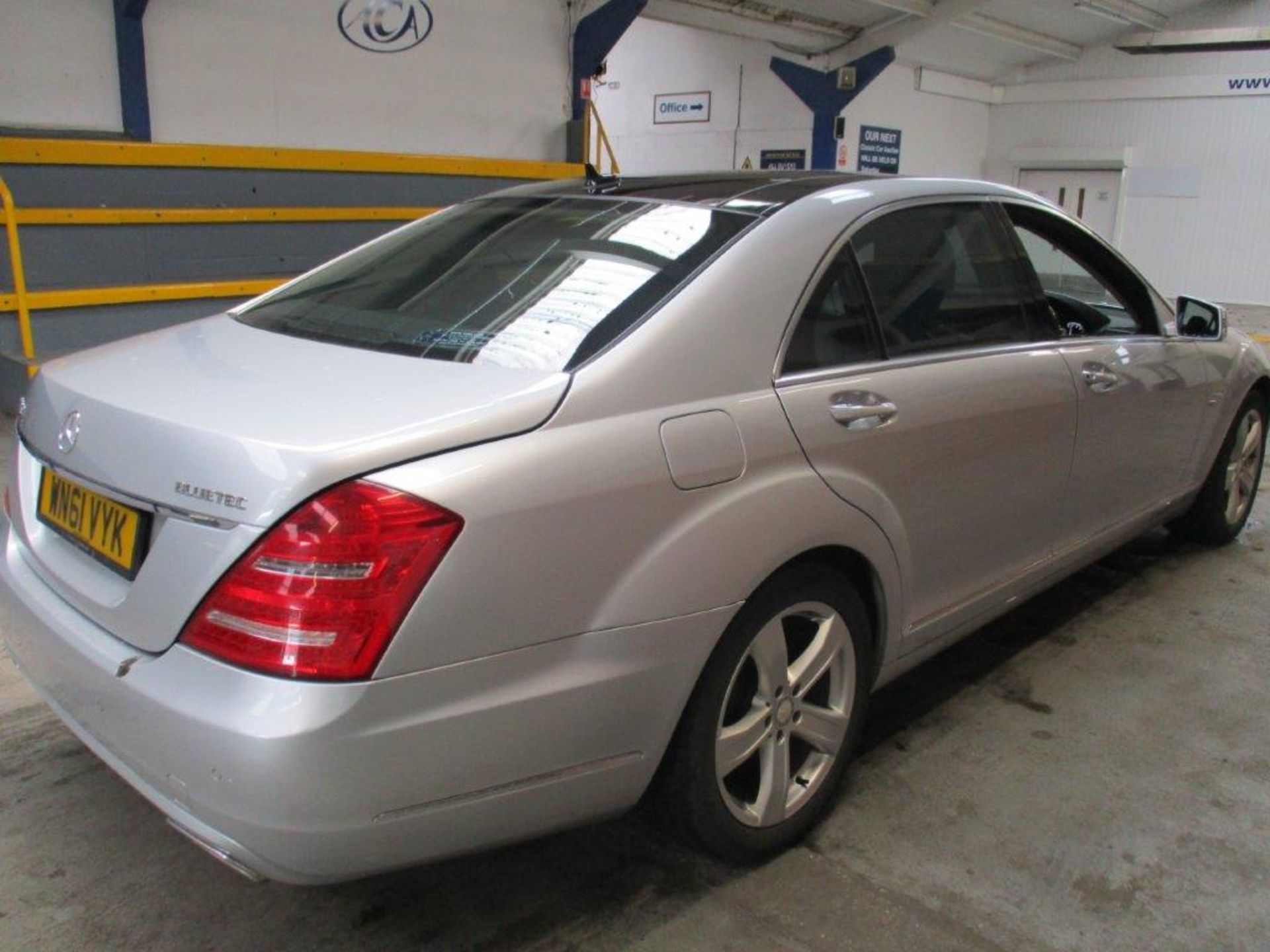 61 11 Mercedes S350 Bluetec B-fcy L - Image 9 of 23