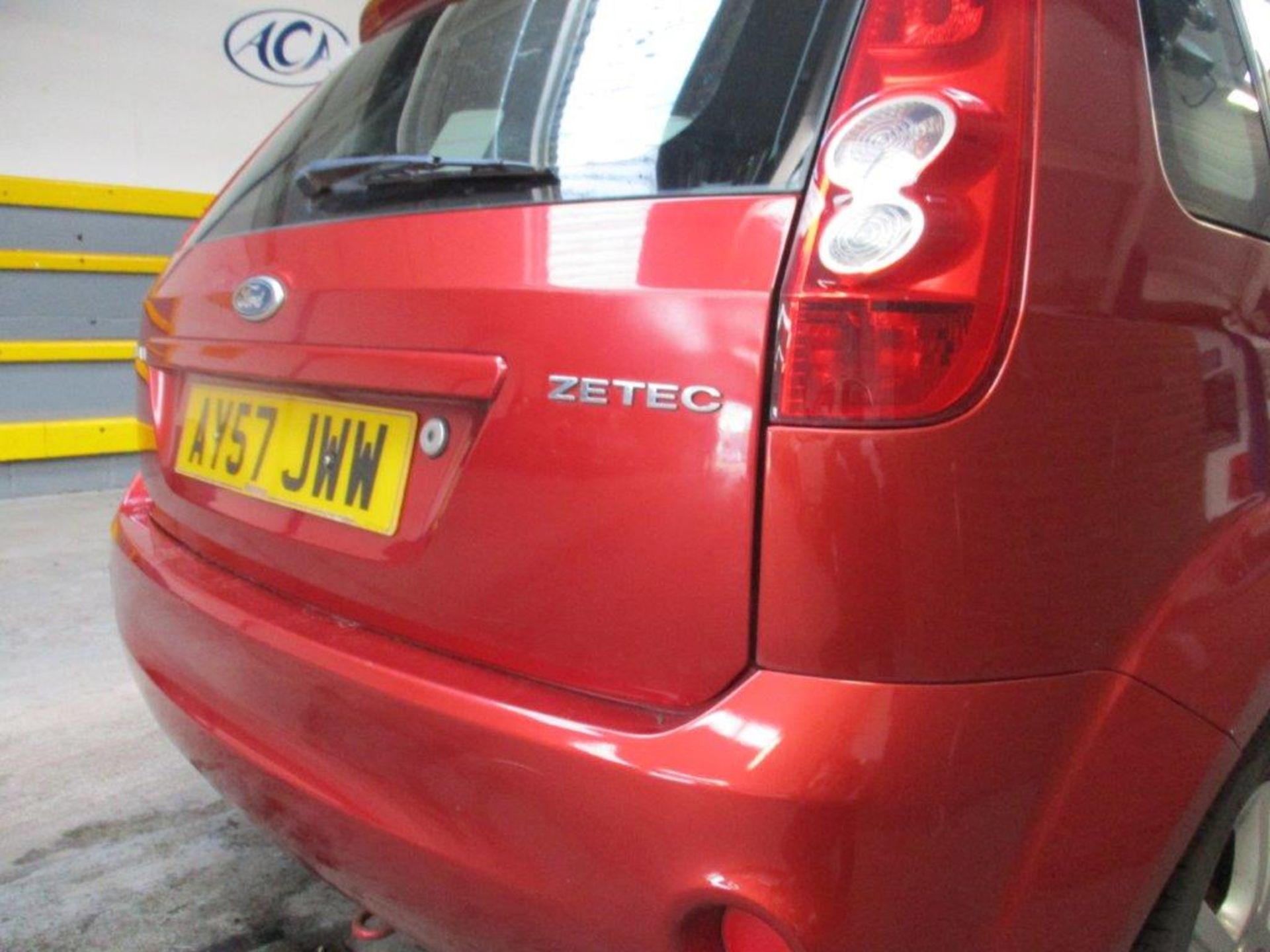 57 08 Ford Fiesta Zetec Climate - Image 10 of 16