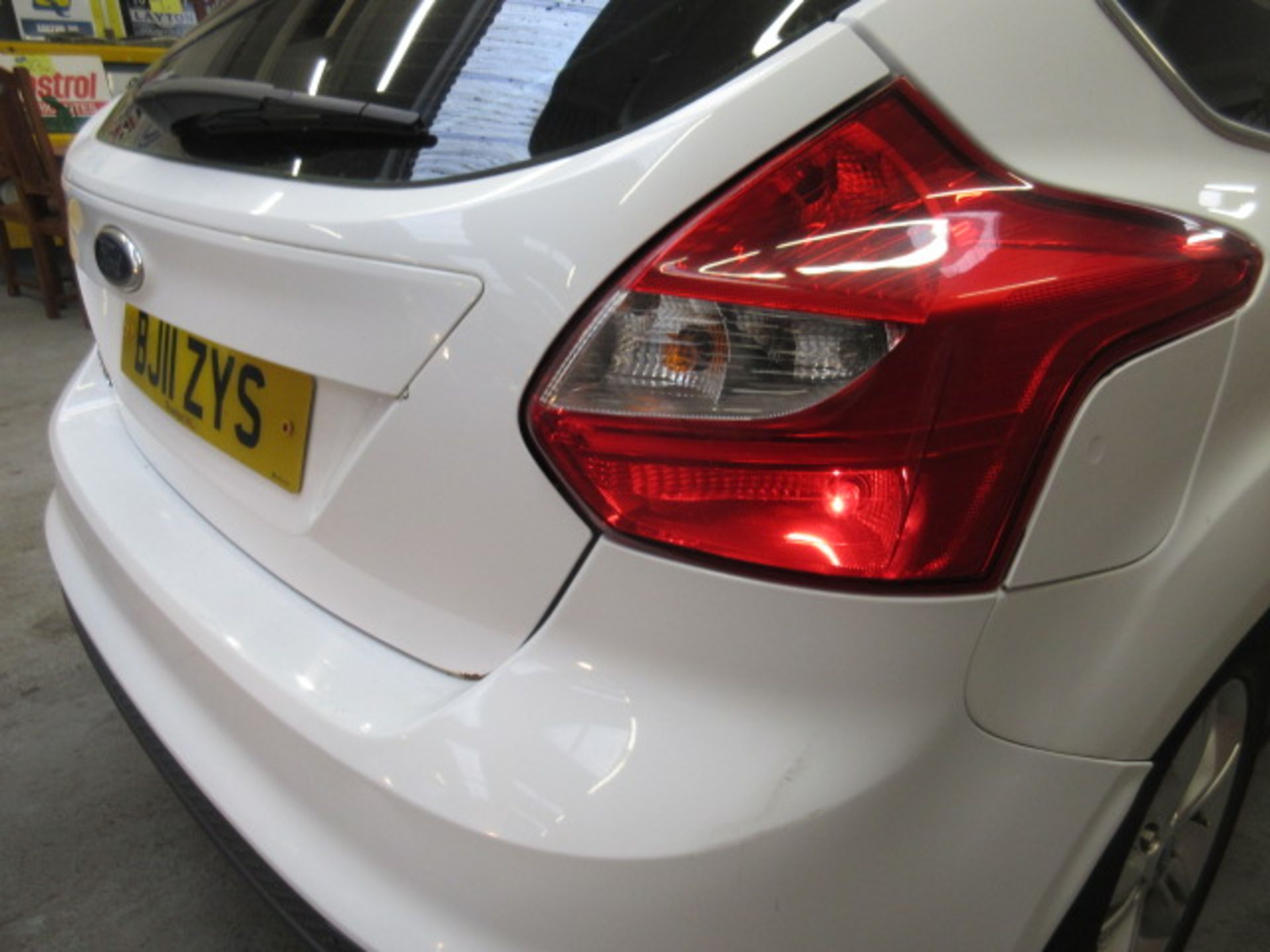 11 11 Ford Focus Zetec TDCI - Image 8 of 21