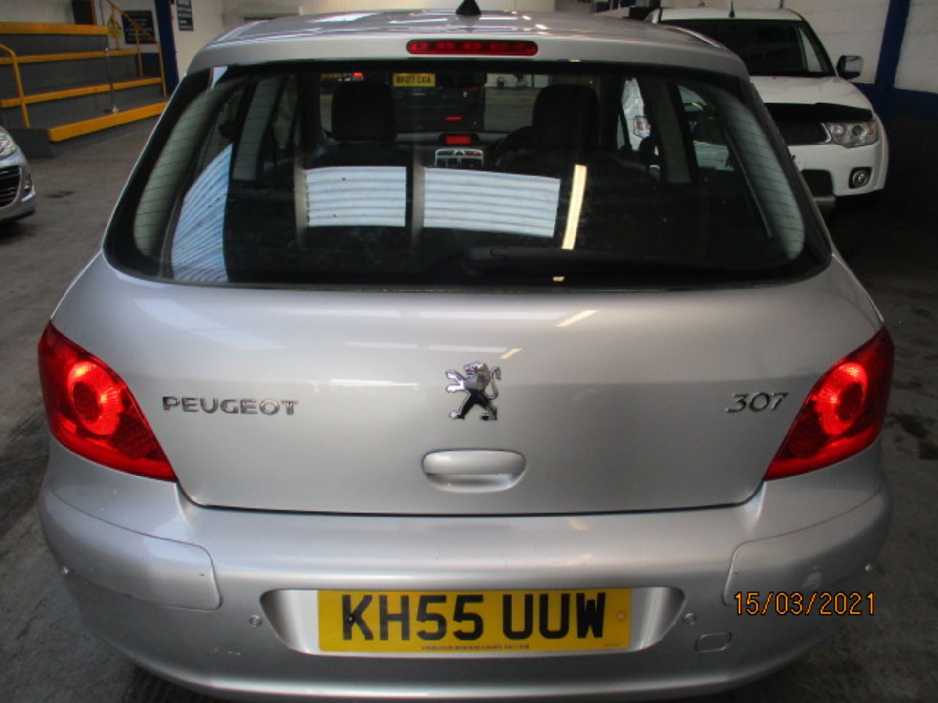 55 05 Peugeot 307 XSI - Image 12 of 17