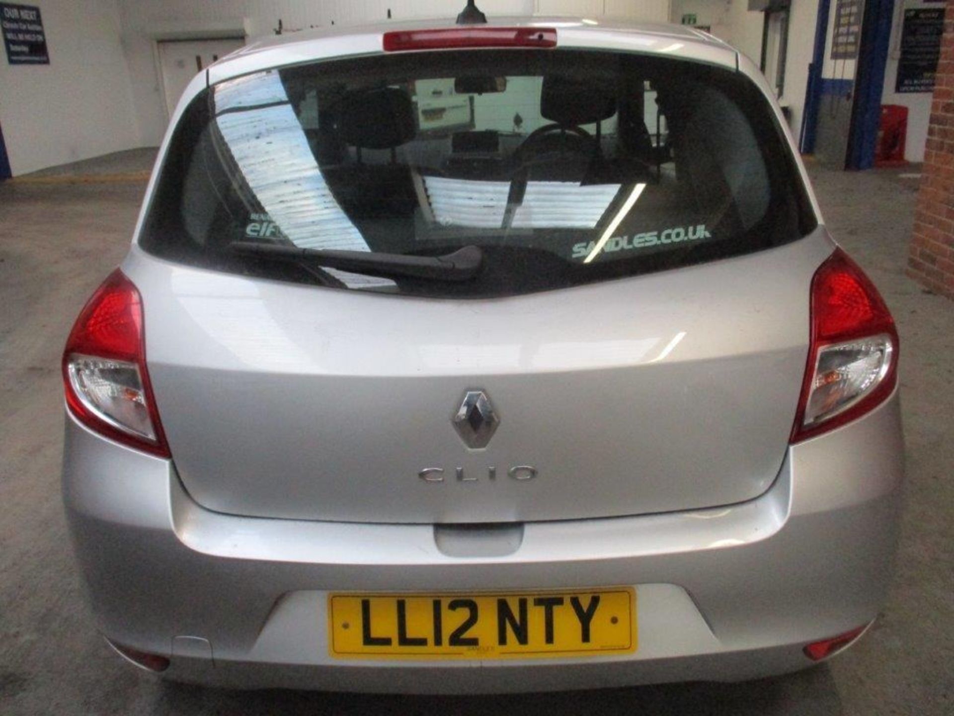 12 12 Renault Clio Dyn Tomtom - Image 7 of 19