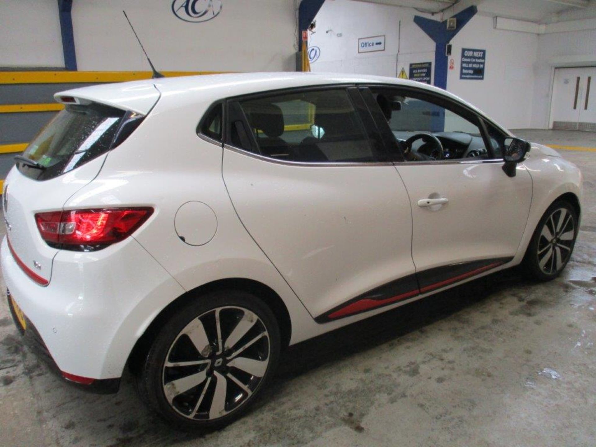 15 15 Renault Clio Dyn S M-Nav NRG - Image 3 of 16