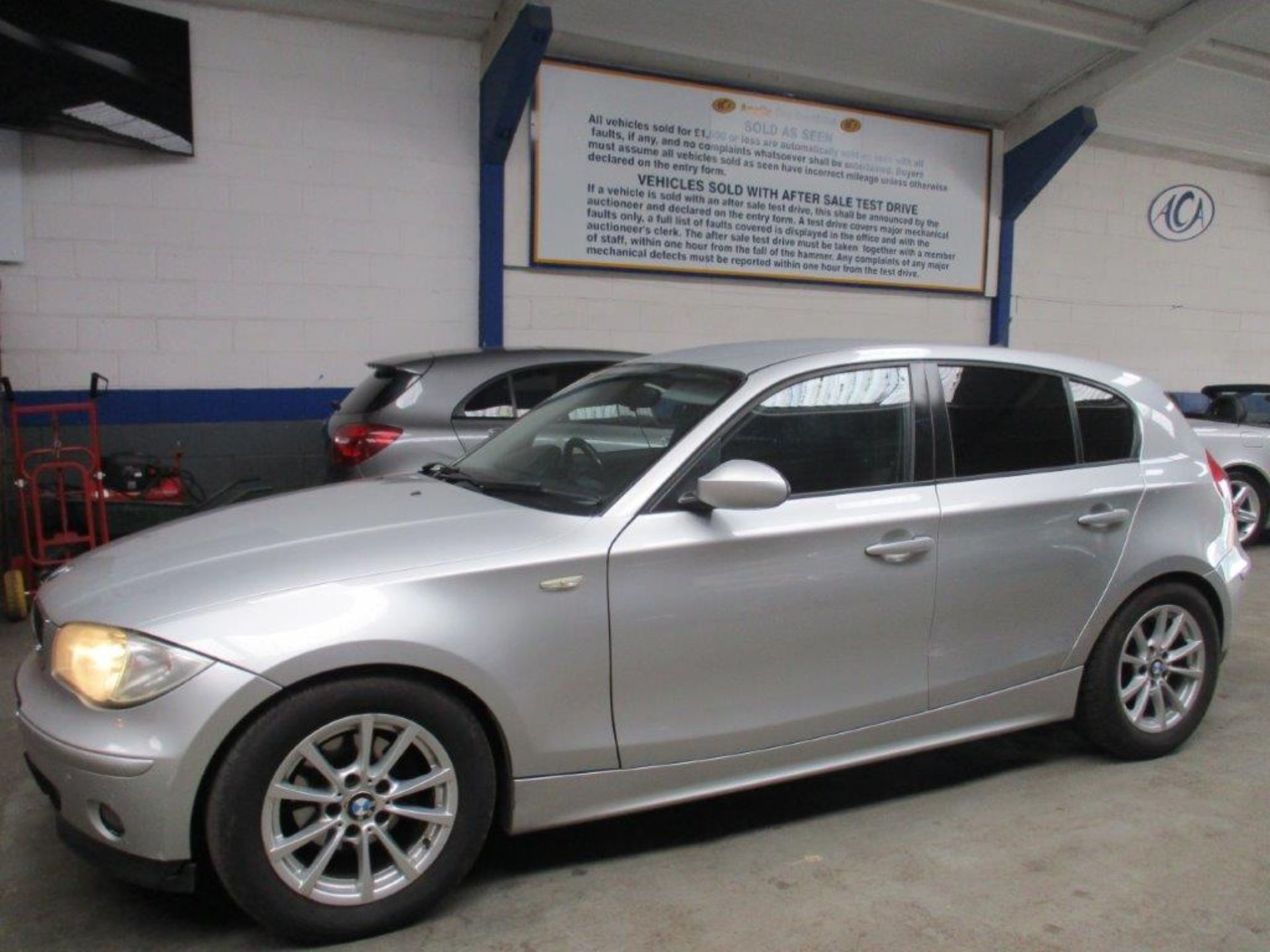 56 07 BMW 118D SE