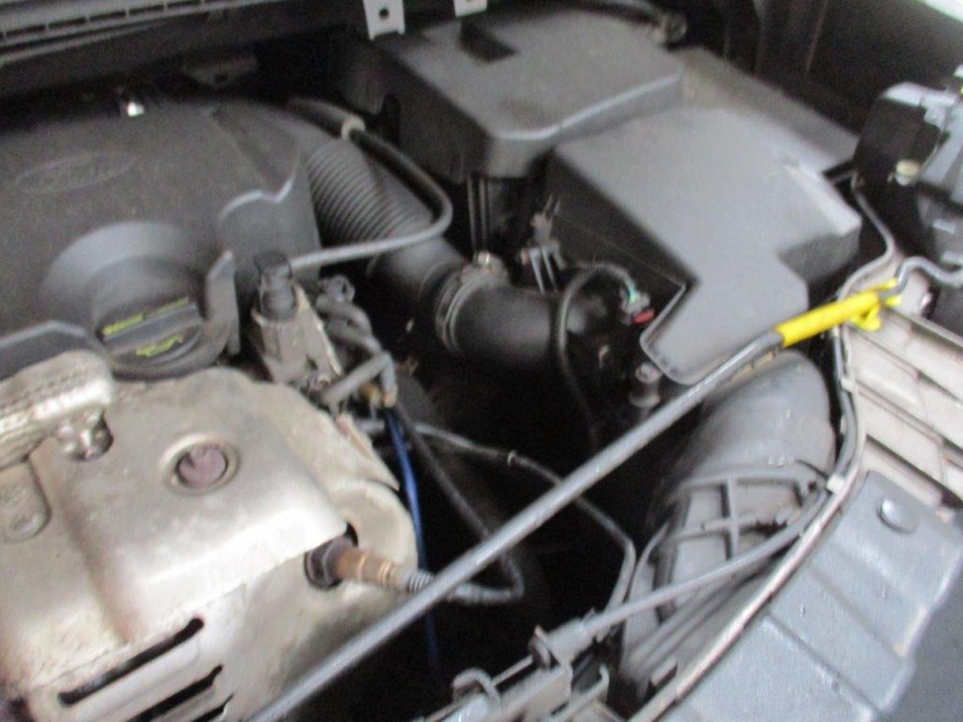 63 13 Ford C-Max Titanium Turbo - Image 6 of 21