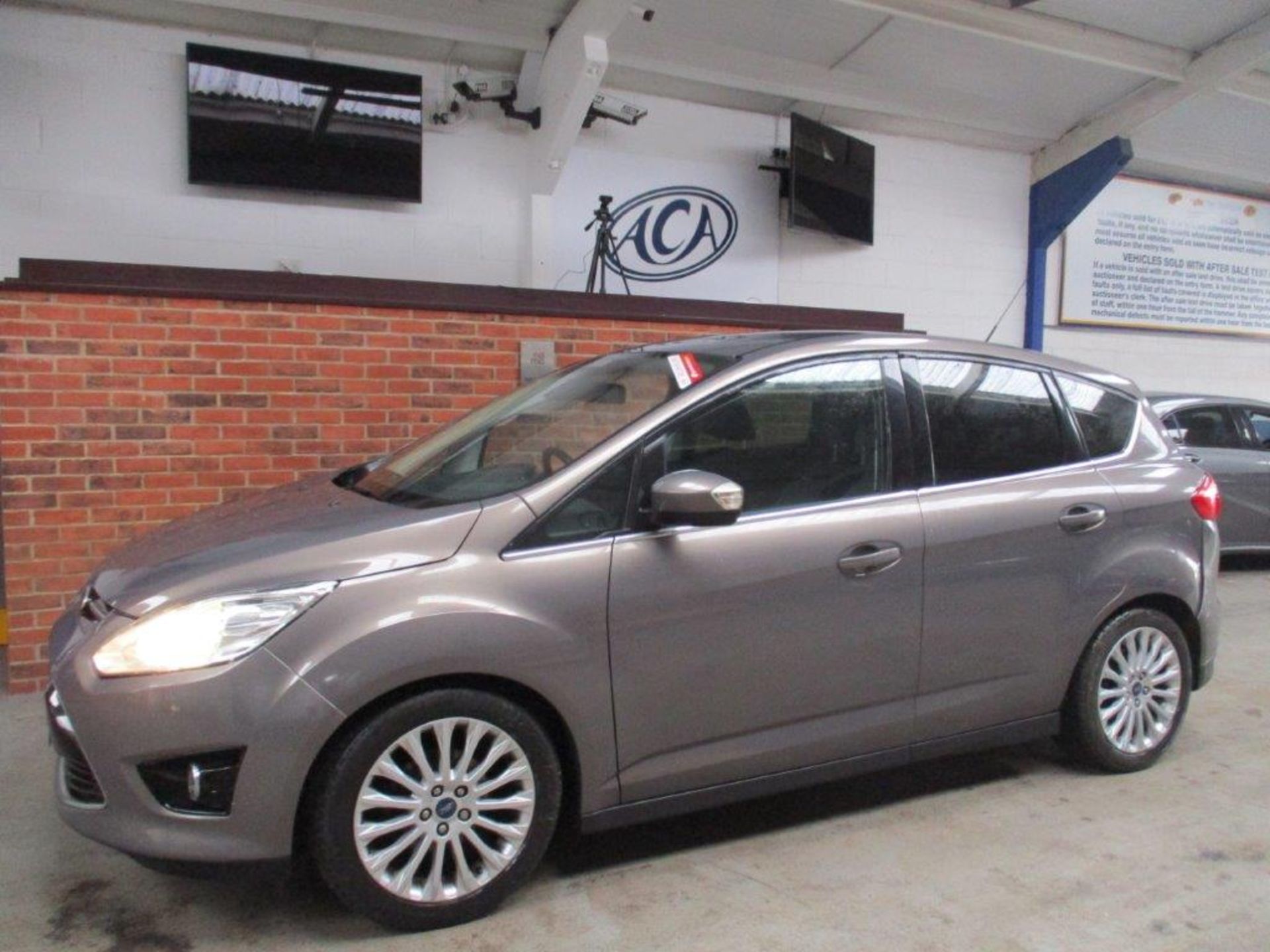 63 13 Ford C-Max Titanium Turbo