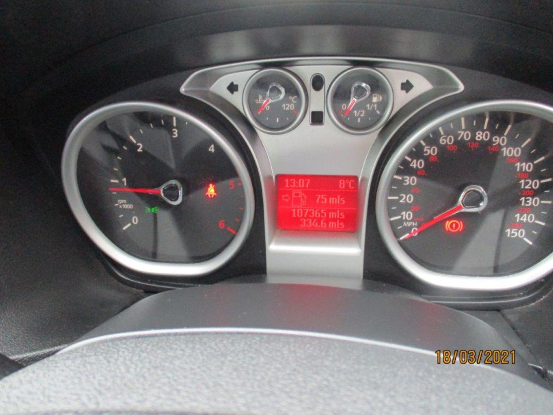 08 08 Ford Focus Zetec TD 115 - Image 19 of 21