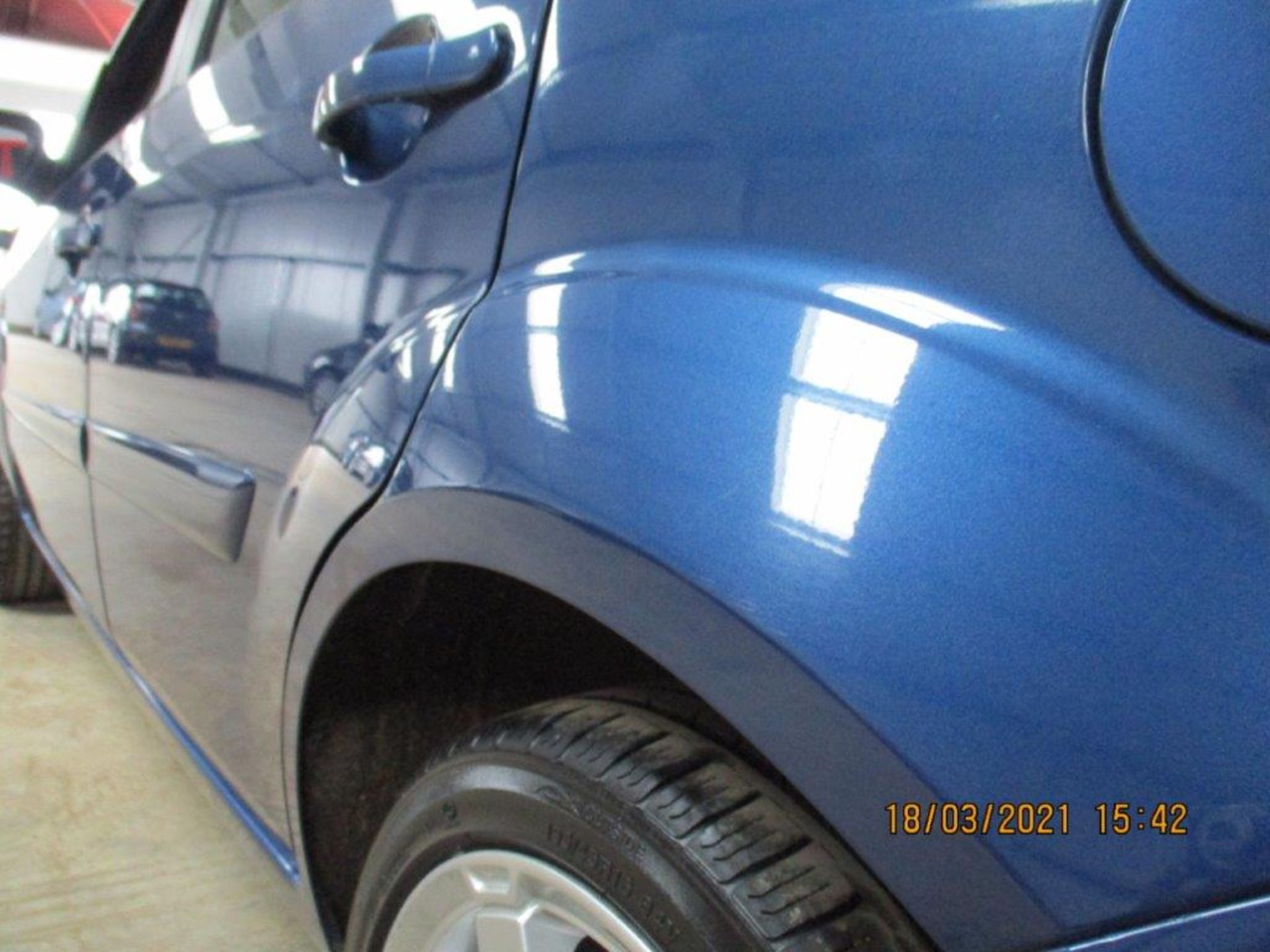 58 09 Ford Fiesta Zetec Blue - Image 12 of 22