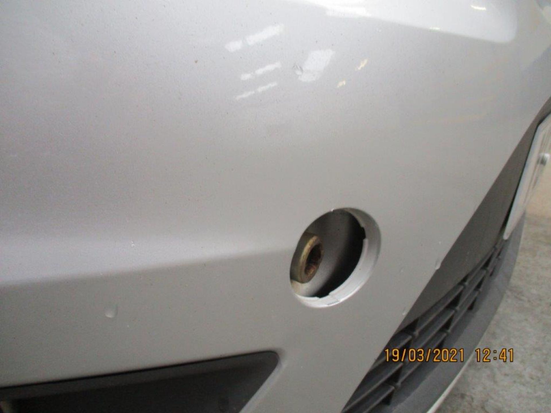 59 09 Ford Focus Zetec 100 - Image 12 of 17