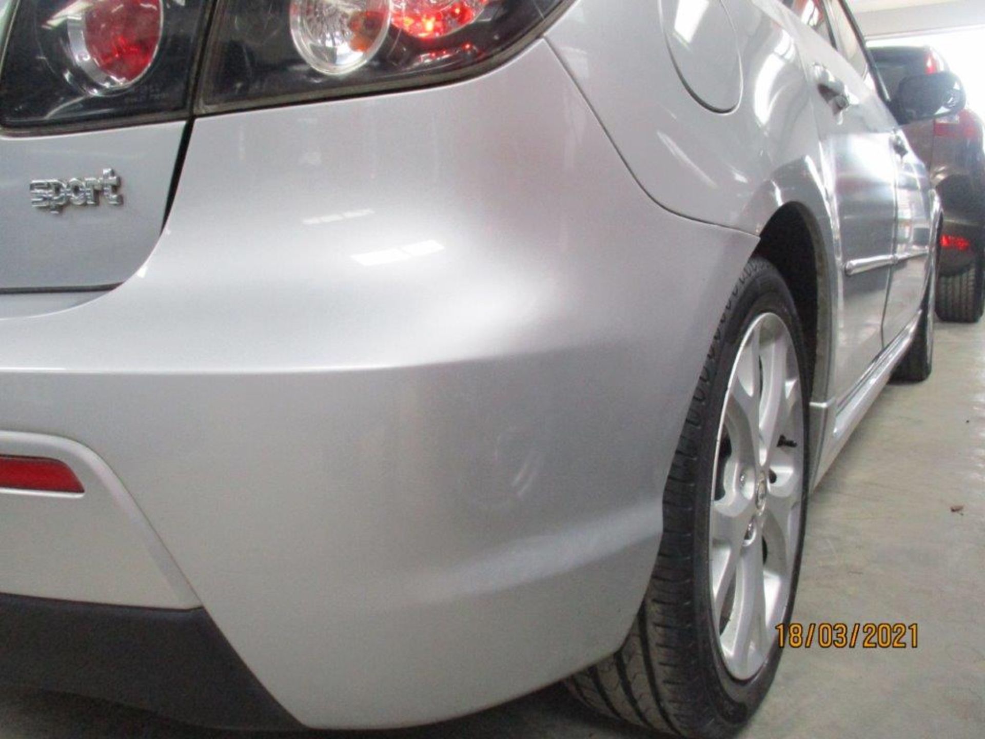 57 07 Mazda 3 Sport Diesel 143 - Image 11 of 24