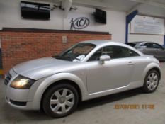 06 06 Audi TT