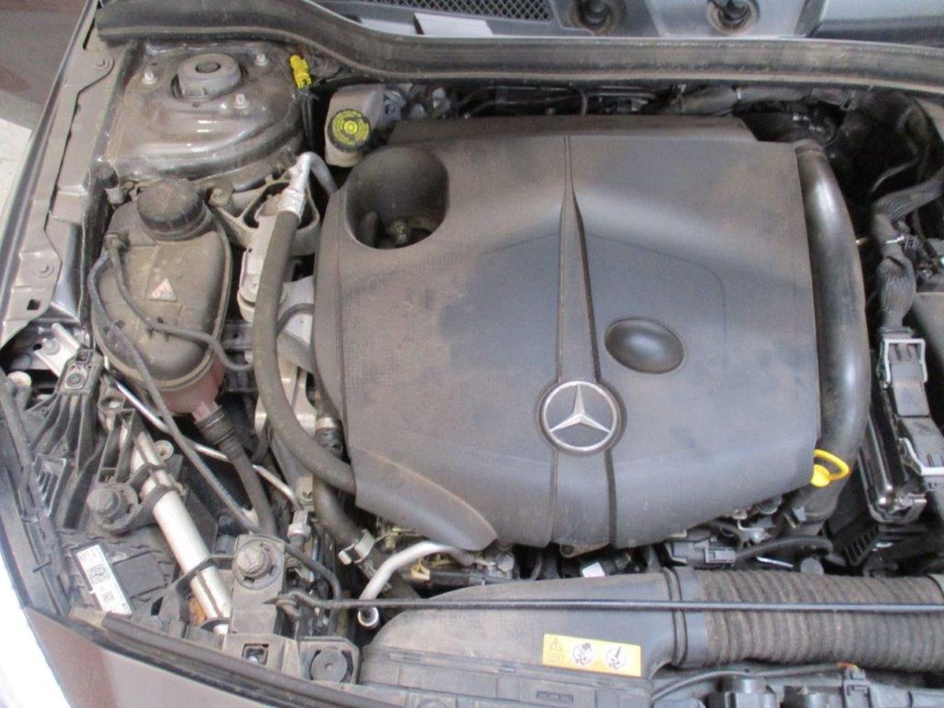 65 15 Mercedes A220 D AMG Line Prem - Image 25 of 26