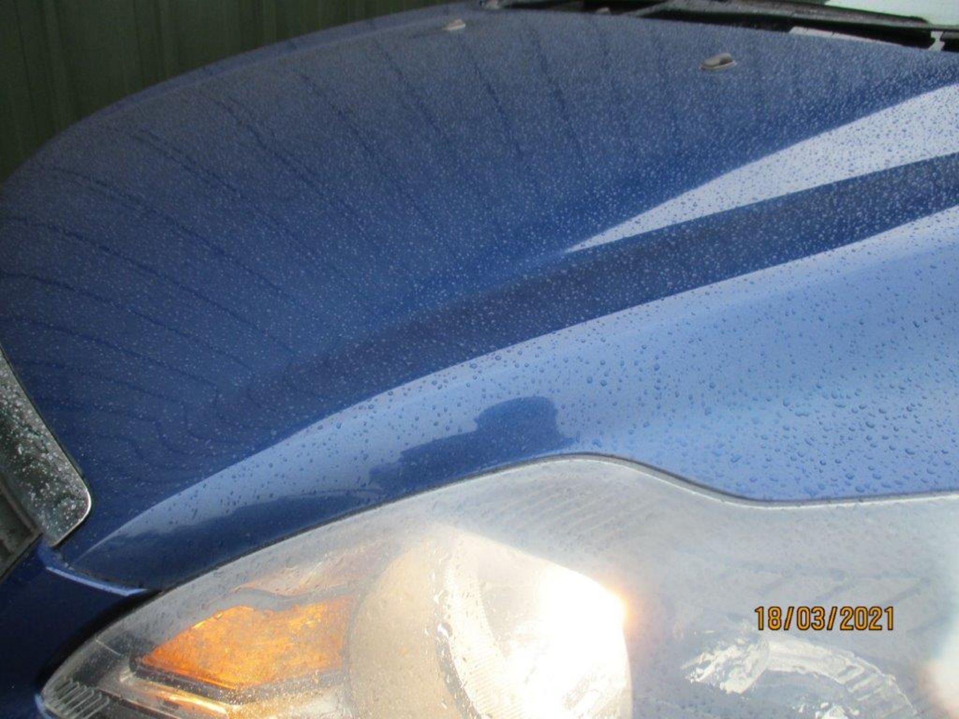 08 08 Ford Focus Zetec TD 115 - Image 7 of 21