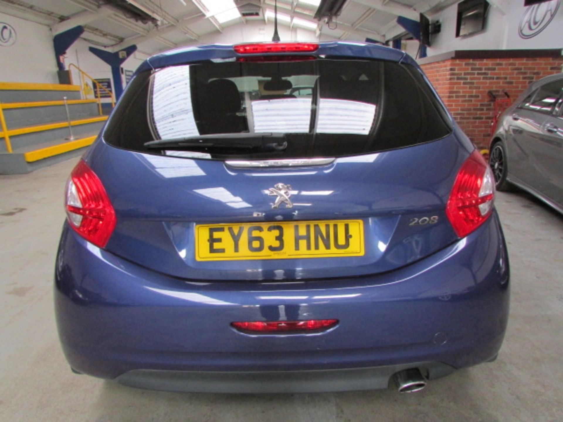 63 13 Peugeot 208 Allure - Image 3 of 20