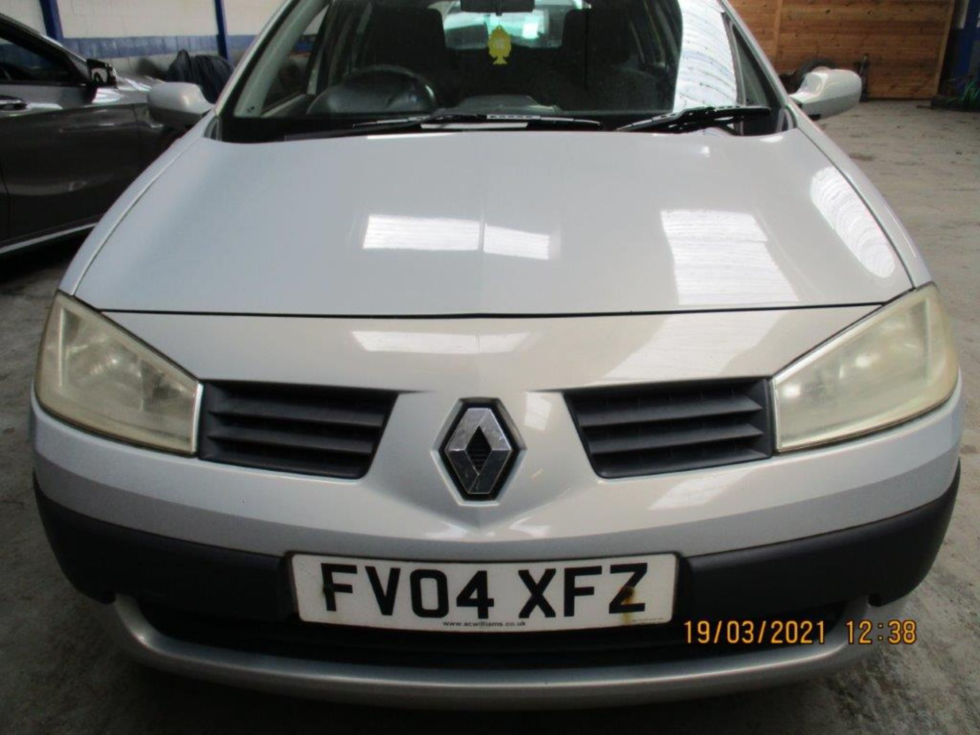 04 04 Renault Megane Rush 16V - Image 4 of 18