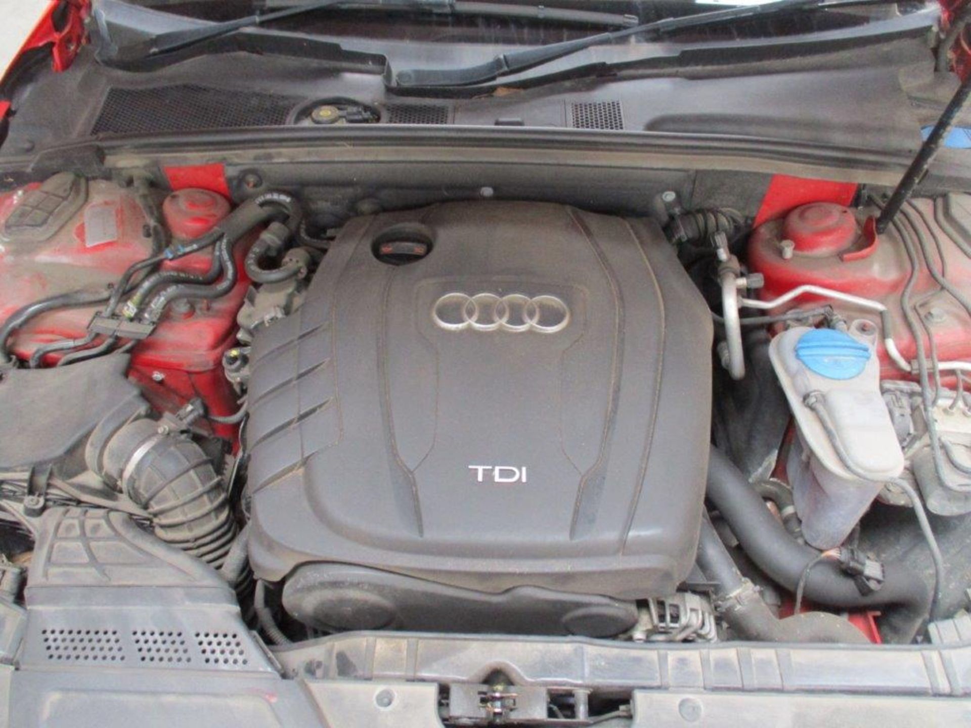 13 13 Audi A4 S Line Black Ed TDI - Image 8 of 28