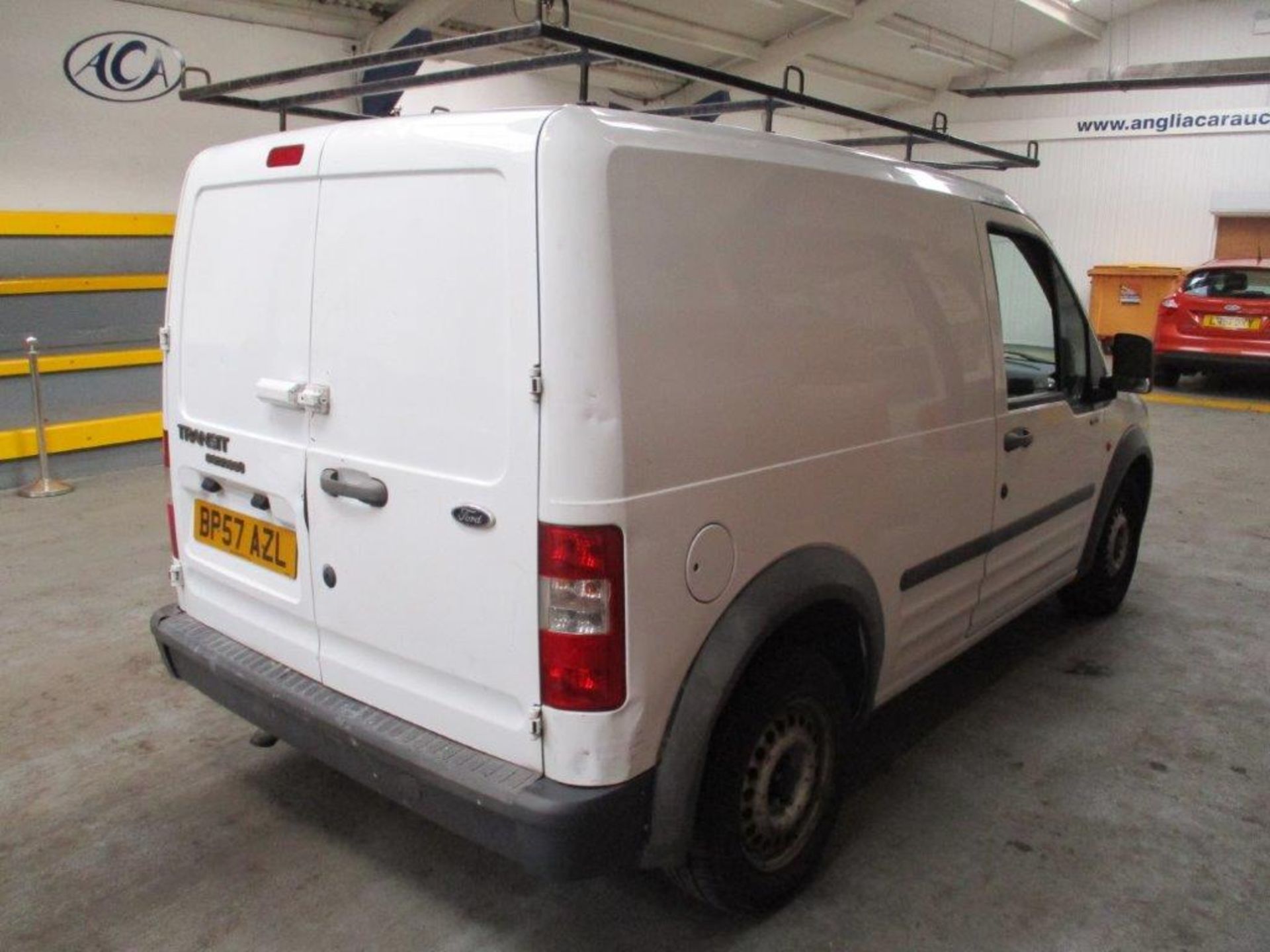 57 07 Ford Transit Connect T200 L75 - Image 2 of 25