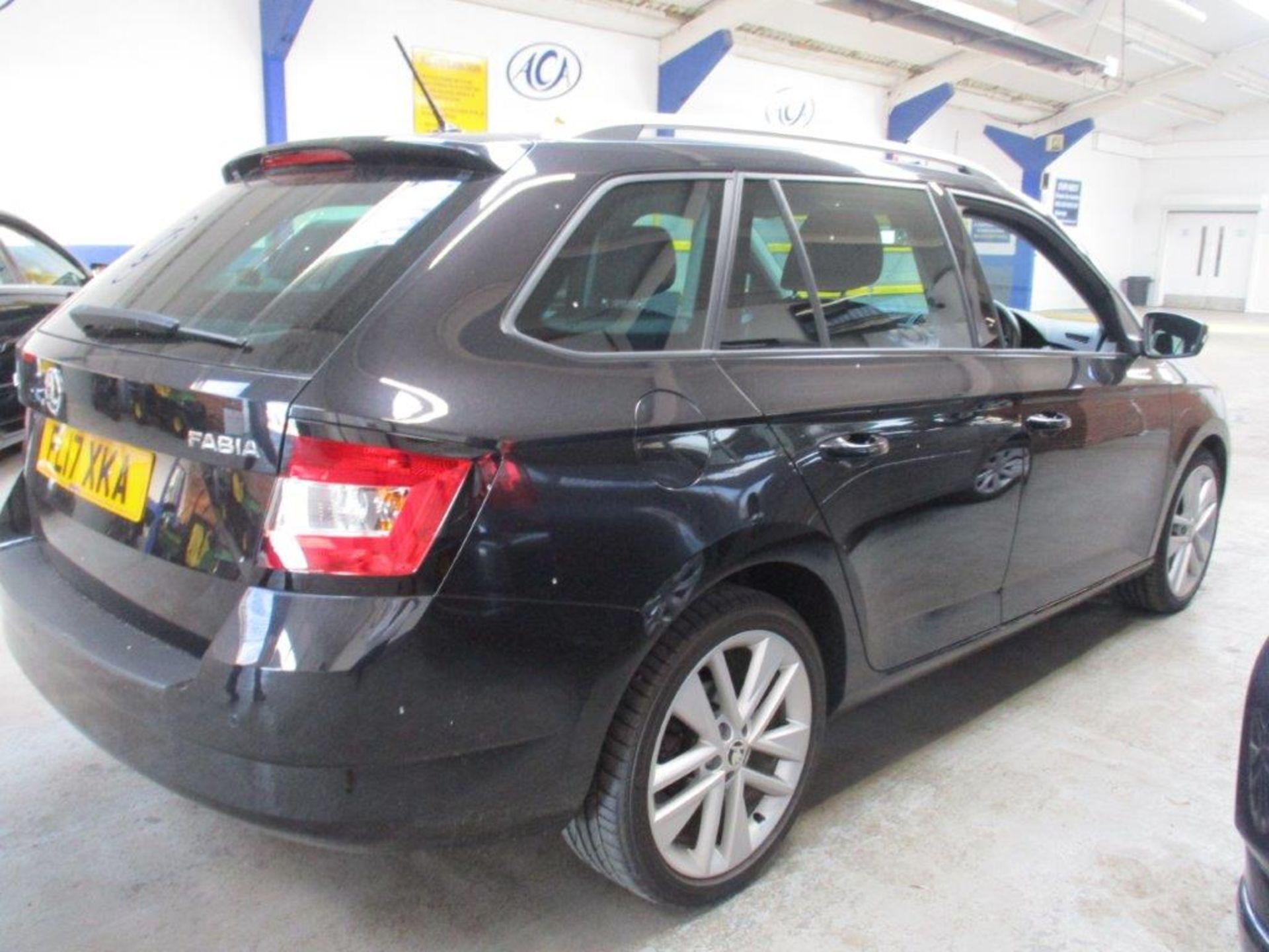 17 17 Skoda Fabia SE L TSI - Image 4 of 24