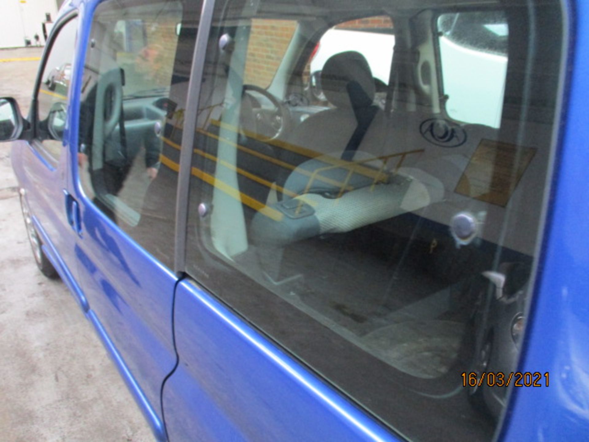 03 03 Citroen Berlingo Multispace - Image 10 of 19