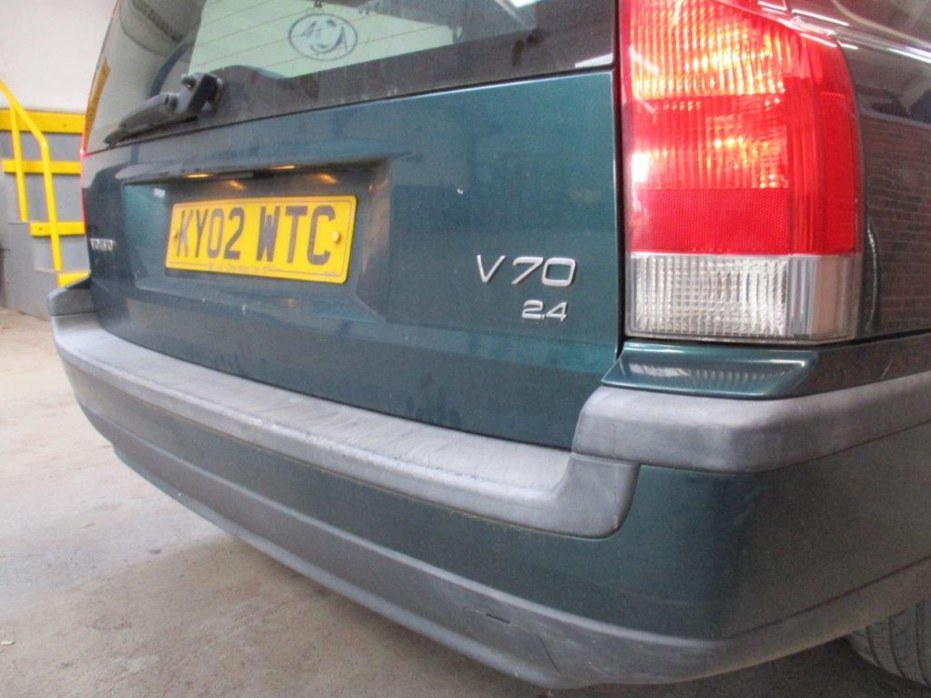 02 02 Volvo V70 S Estate - Image 14 of 22