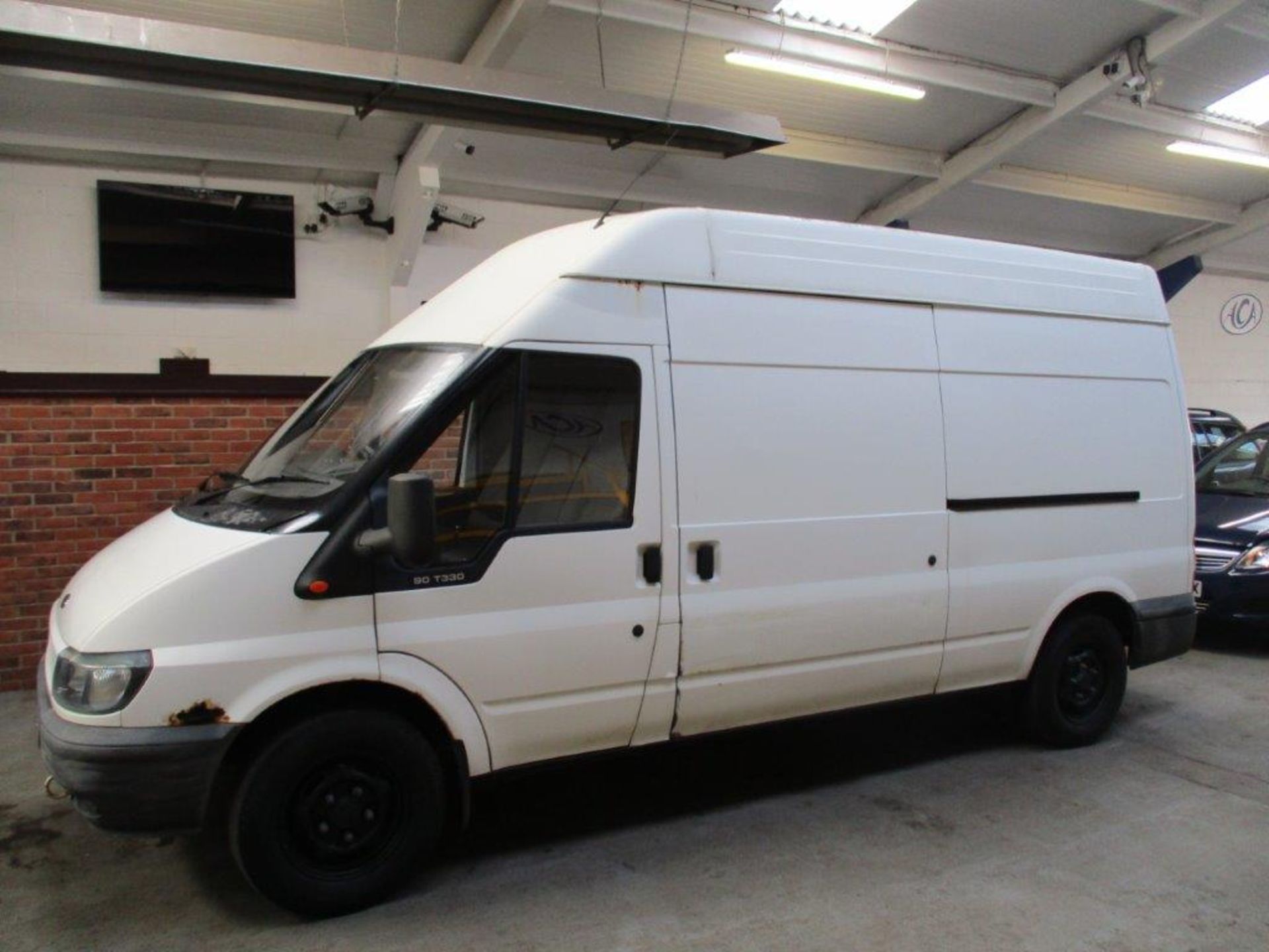 51 01 Ford Transit 330 LWB TD